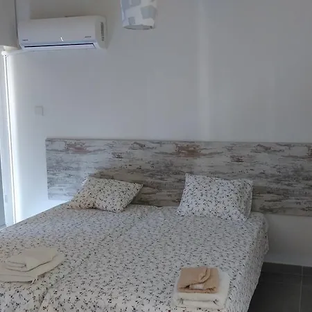 Modern Studio Near Seaside *