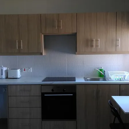 דירה Modern Studio Near Seaside לרנקה