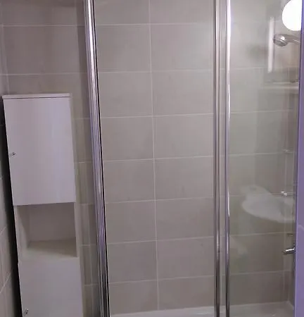 Modern Studio Near Seaside דירה לרנקה